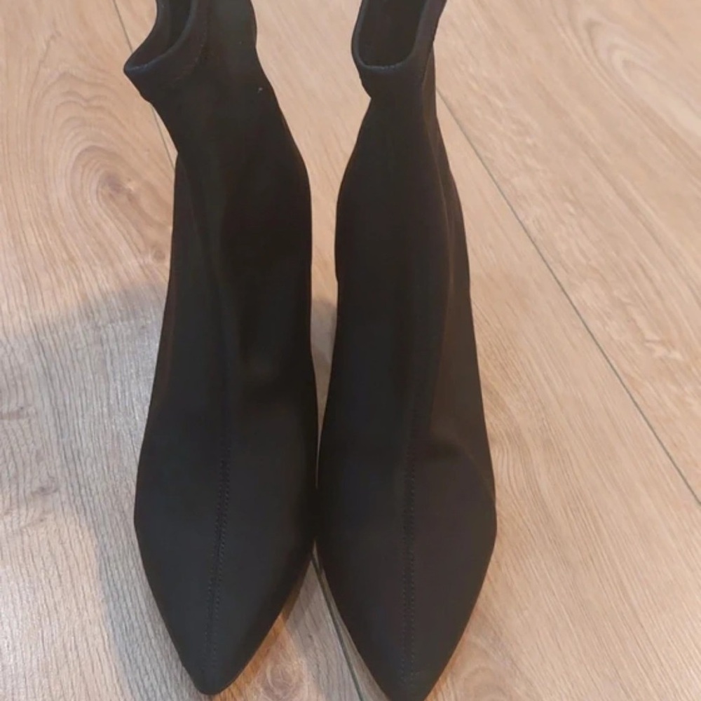Chic Black Women's Ankle Booties